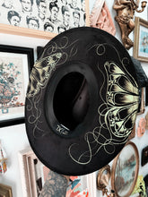 Black cat top and bottom painted size XL 60-61 cm