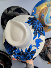 Detroit lions hat