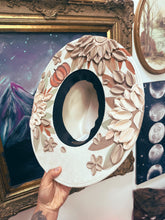 Fall under brim ivory hat