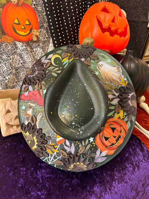 LIMITED EDITION: Retro Cottagecore Halloween top and bottom painted