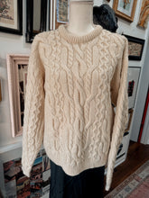 100% Wool made in Ireland Sweater size M