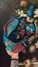 Deep moon florals