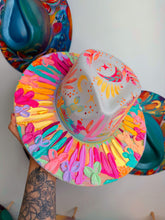 Extra colorful desert moon hat