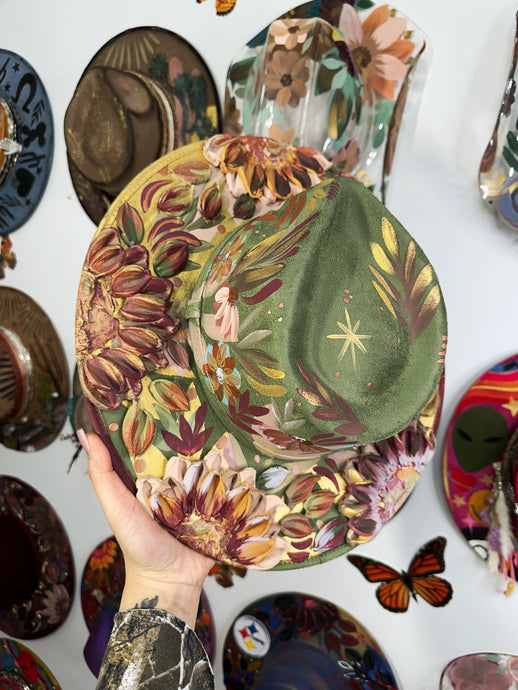 Sage hat neutral golden florals