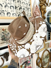 Tan taupe desert white floral outlaw hat