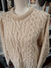 100% Wool made in Ireland Sweater size M