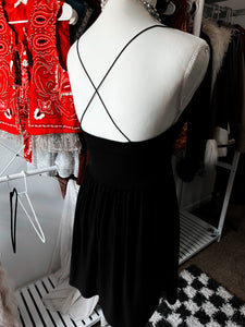 Flowy bouncy braless black LBD size s/m