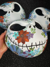 Mask (wear it or use it as decor)