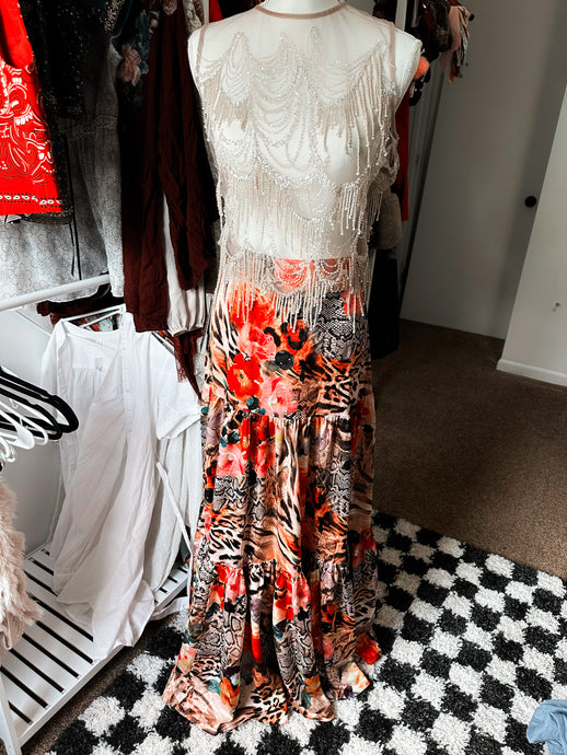 NWT: Extra wide and flowy animal floral print skirt size M-6