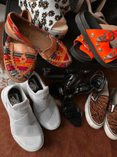 7 pairs of alternative cowgirl trendy shoes size 8
