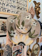Cream beige tan sunflowers cowgirl hat