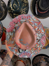 Top and bottom Taylor swift inspired hat WITH FREE GIFTS