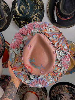 Top and bottom Taylor swift inspired hat WITH FREE GIFTS