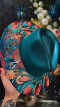 Pearlescent Blue Peacock extra shimmery