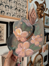Gray cowgirl hat with pink florals
