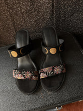 Black practical magic size 8.5