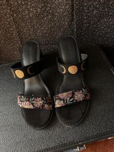 Black practical magic size 8.5