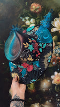 Deep moon florals
