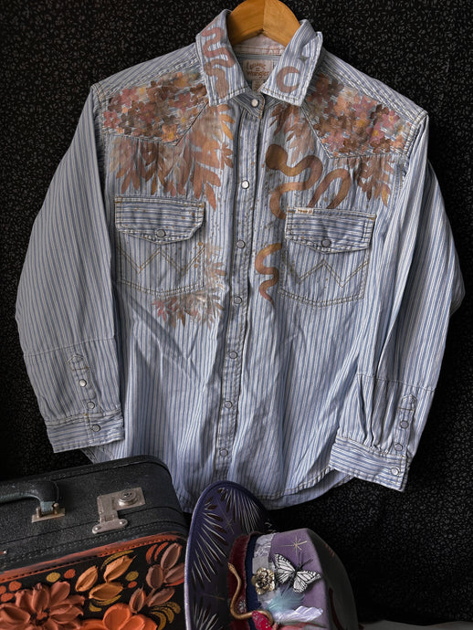 Wrangler X Billabong pearl snap fits like M/L