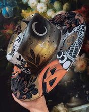 Retro floral spooky hat