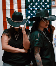 OUTCAST ANTHEM: Black and tan piercing cowgirl hat