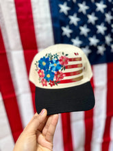 Black and ivory Americana cap