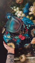 Deep moon florals
