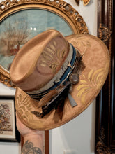 Tan with gold and brass metal work with genuine stone (size L)