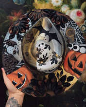 Retro floral spooky hat