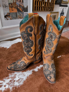 Corral Boots size 8