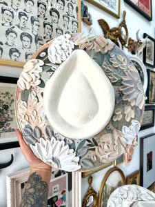 boho chic floral with vintage elements