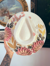 Golden peachy pink florals