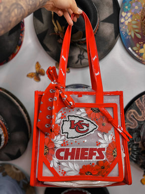 Chiefs clear tote