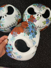 Mask (wear it or decorate with it)