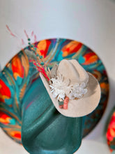 Handmade miniature cowgirl hat for newborn or pets ￼