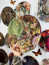 Sage hat neutral golden florals