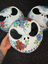 Mask (wear it or use it as decor)