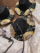 Black and gold ornament/car charm