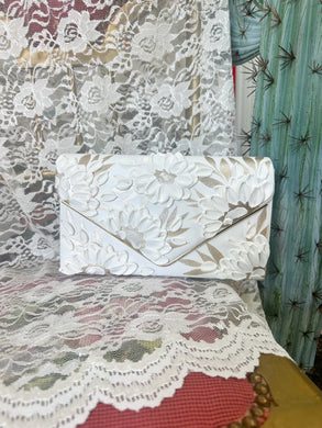 White and golden champagne leaves