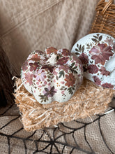 Cream mauve copper floral pumpkin