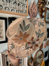 Butterfly neutral florals