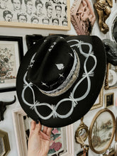 Black alternative straw cowgirl hat champagne underbrim Size small 55 cm (beaded work)