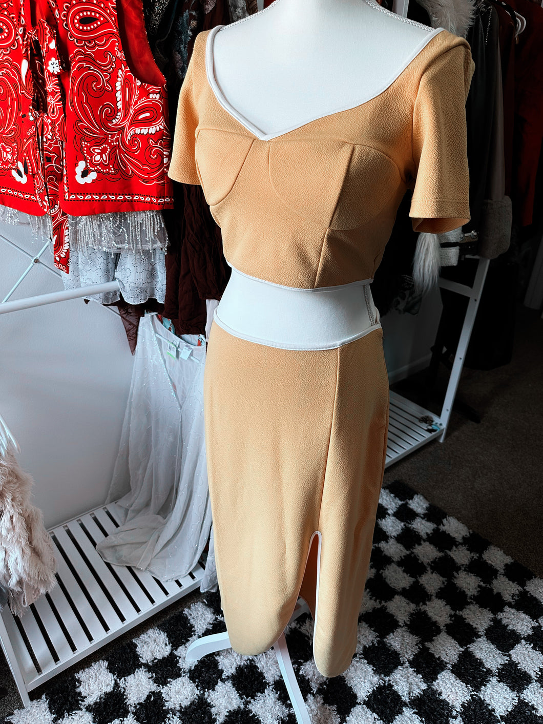 NWT: Anthropologie Yellow with cream set size M