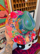 Teal colorful color shifting