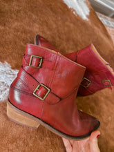 Genuine leather Freebird dupes size 8