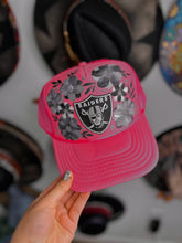 Hot pink Raiders