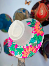 Colorful hat with little bee