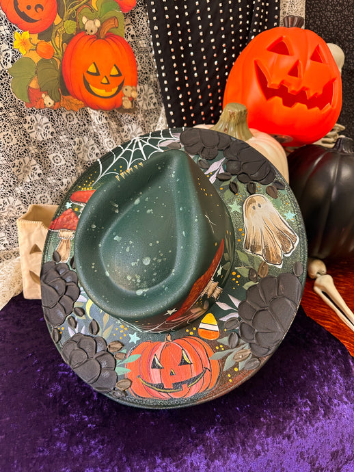 LIMITED EDITION: Retro Cottagecore Halloween top and bottom painted