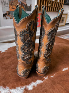 Corral Boots size 8