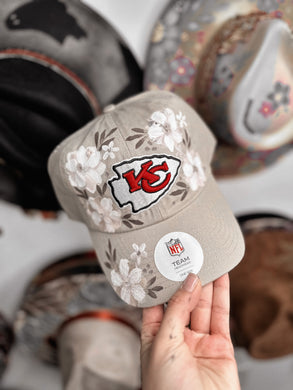 Chiefs tan with white